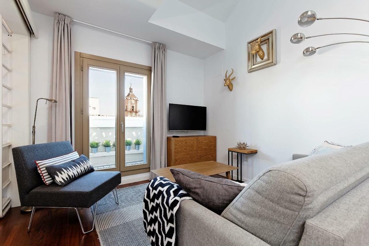 Apartament Souviron Center *